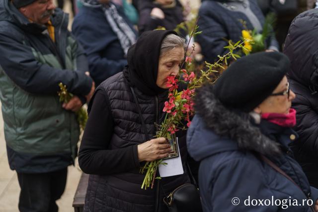 (Foto) Pelerinajul de Florii de la Piatra Neamț – 2023