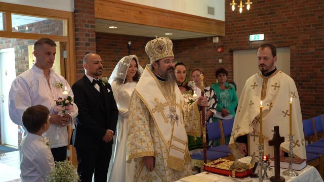 (Foto) Liturghie Arhierească în Biserica românească din Oslo - 18 mai 2023
