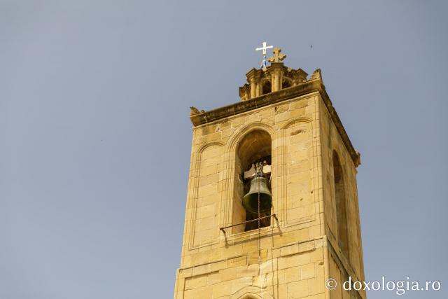 (Foto) Închinare în Catedrala Sfântul Ioan Teologul din Nicosia