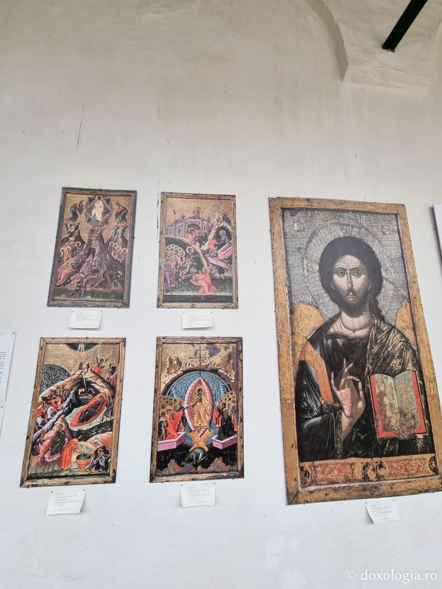 (Foto) Catedrala „Adormirea Maicii Domnului” din Berat – un renumit monument cultural al Albaniei