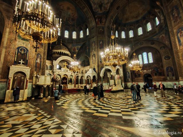 (Foto) Catedrala „Sfântul Alexandru Nevski” din Sofia – una dintre cele mai monumentale clădiri din Balcani