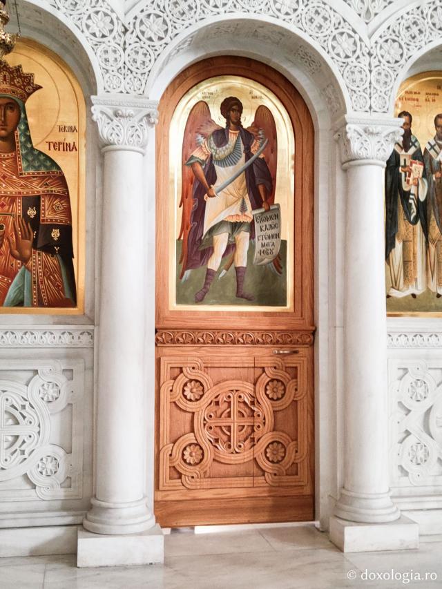 Catedrala „Învierea Domnului” din Tirana