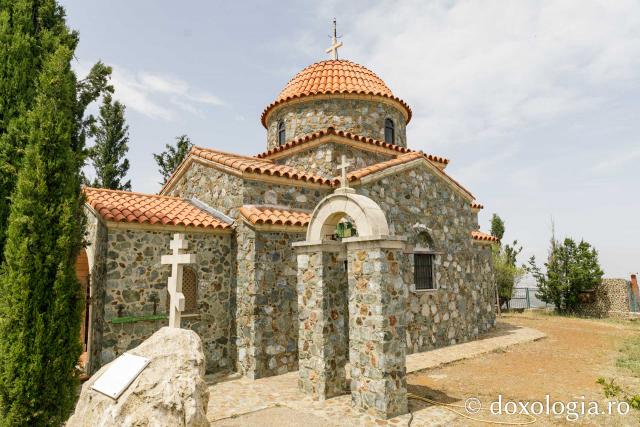(Foto) Pași de pelerin către Mănăstirea Stavrovouni din Cipru