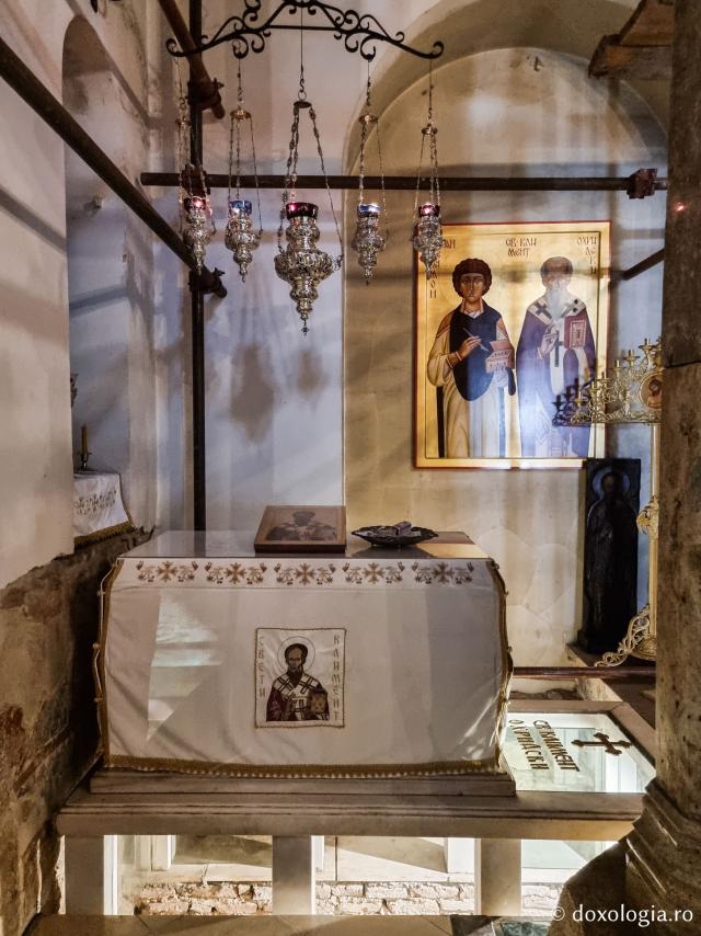 (Foto) Închinare la mormântul Sfântului Clement, Arhiepiscopul Ohridei