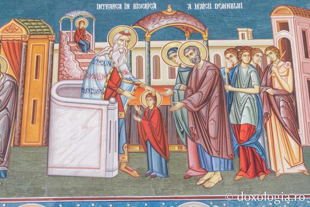 Biserica „Sfinții Împărați Constantin și Elena” din localitatea Mironeasa în așteptarea veșmântului de sfințire / Foto: pr. Silviu Cluci fresca bisericii din Mironeasa