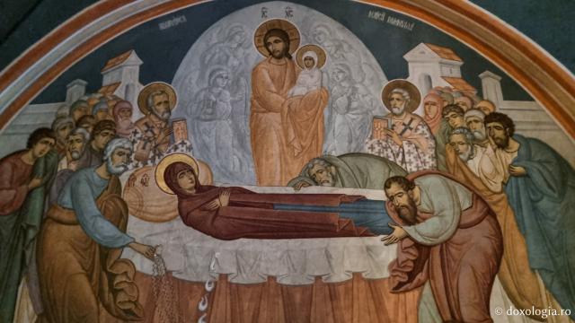 Adormirea Maicii Domnului - Paraclisul Sfinților Apostoli „Petru și Pavel” de la Mănăstirea Putna