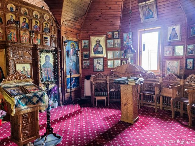 Mănăstirea „Sfântul Ioan Iacob” Corlățeni