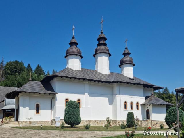 Mănăstirea „Tuturor Sfinţilor” – Almaş