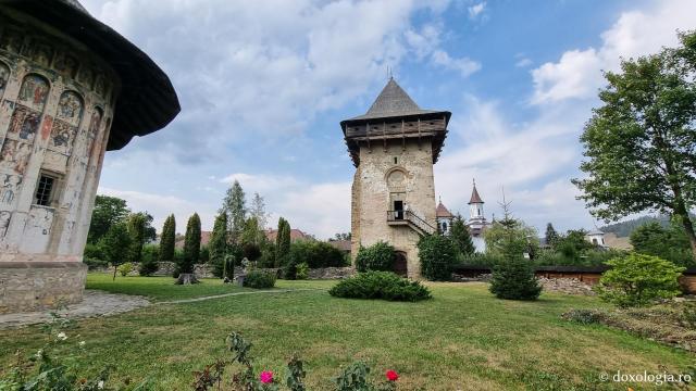 Turnul lui Vasile Lupu - Mănăstirea Humor