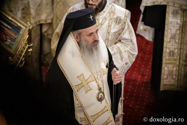 (Foto) Întâmpinarea cinstitelor moaște ale Sfântului Ierarh Andrei Criteanul