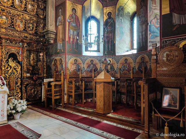 Mănăstirea Putna – prima ctitorie a Sfântului Ștefan cel Mare