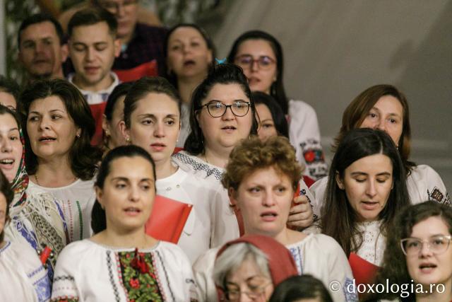 (Foto) Policlinica și Spitalul „Providența” – Colindători la Reședința Mitropolitană 2023