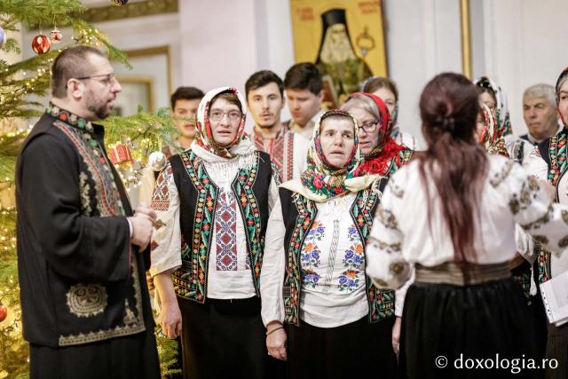 Parohia Cozmești – Colindători la Reședința Mitropolitană 2023