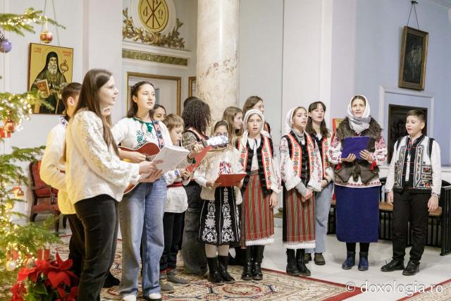 Școala Profesională din Dagâța – Colindători la Reședința Mitropolitană 2023vv