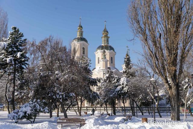 Biserici și mănăstiri din Iași sub zăpadă