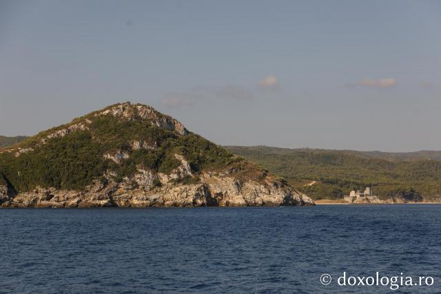 Călătorie pe mare în partea de nord-est a Sfântului Munte Athos