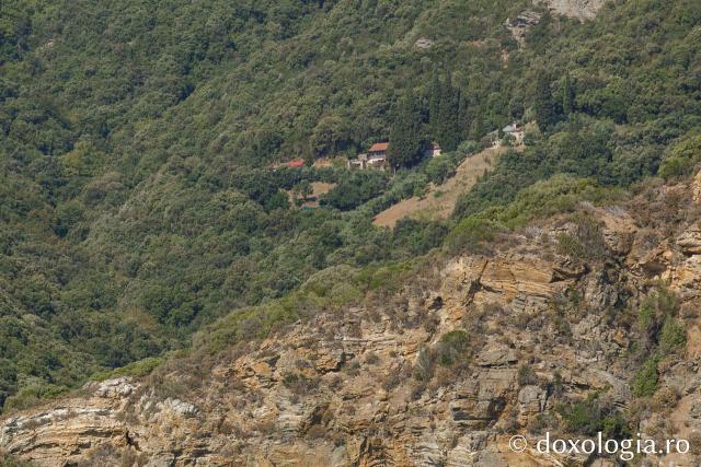 Călătorie pe mare în partea de nord-est a Sfântului Munte Athos