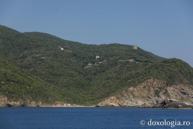 Sihăstria Colciu văzută de pe mare