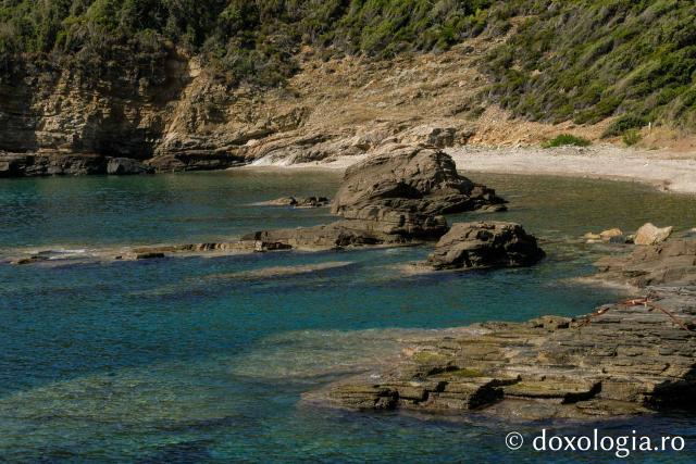 Călătorie pe mare în partea de nord-est a Sfântului Munte Athos