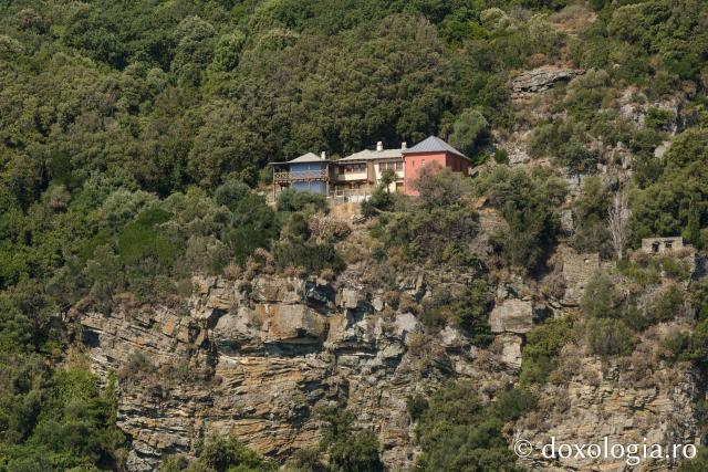 Călătorie pe mare în partea de nord-est a Sfântului Munte Athos