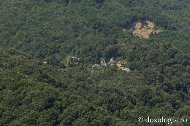 Călătorie pe mare în partea de nord-est a Sfântului Munte Athos