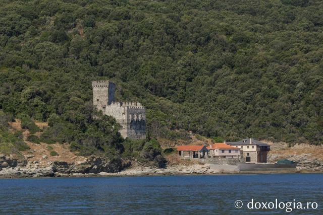 Călătorie pe mare în partea de nord-est a Sfântului Munte Athos