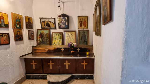 Galeria de Aghiasmă de la Mănăstirea Sfântului Rafail din Insula Lesvos