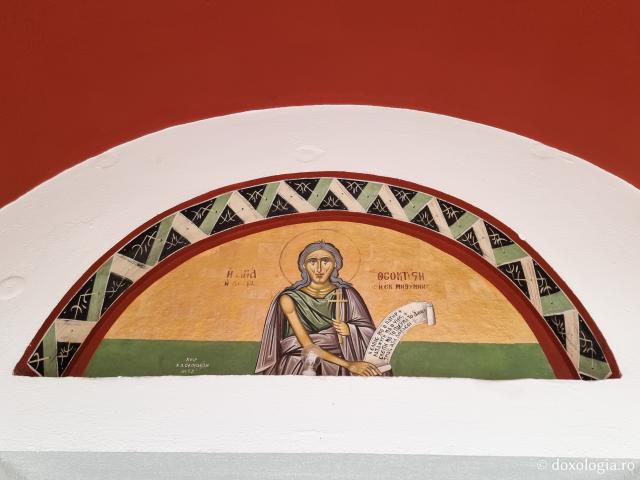 Pași de pelerin la Biserica „Sfânta Cuvioasă Teoctista” din Molivos, Insula Lesvos