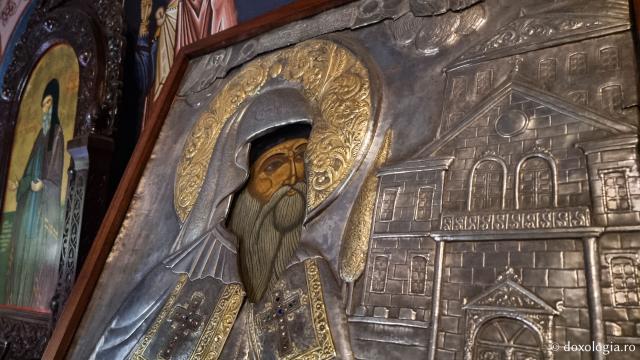 Sfântul Ierarh Ignatie - Paraclisul „Sfântul Ierarh Ignatie” – Mănăstirea Leimonos din Insula Lesvos