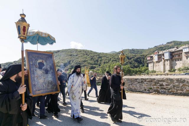 Procesiunea cu icoana Maicii Domnului „Portărița”