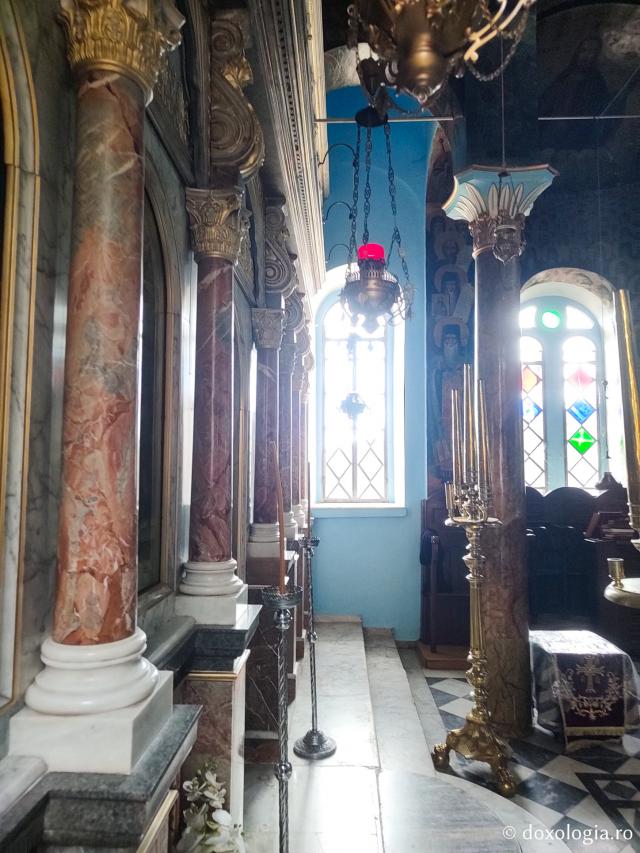 Katholikonul Mănăstirii „Sfinților Părinți” din Insula Chios, Grecia
