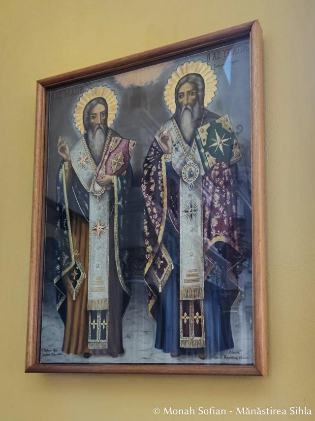Katholikonul Mănăstirii „Sfinților Părinți” din Insula Chios, Grecia / Foto: Monah Sofian - Mănăstirea Sihla Katholikonul Mănăstirii „Sfinților Părinți” din Insula Chios, Grecia