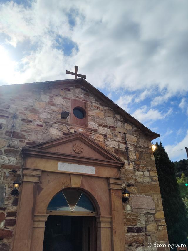 Locul martiriului Sfântului Isidor din Chios - Biserica Sfântului Mucenic din Neochori