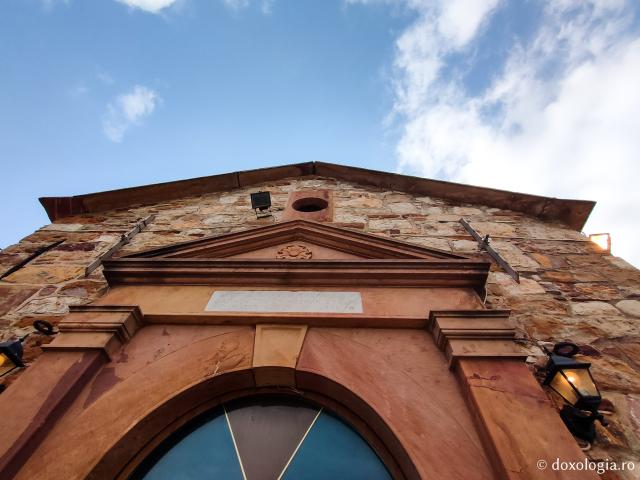 Locul martiriului Sfântului Isidor din Chios - Biserica Sfântului Mucenic din Neochori