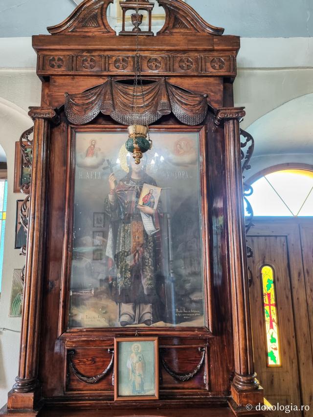 Locul martiriului Sfântului Isidor din Chios - Biserica Sfântului Mucenic din Neochori / Foto: Magda Buftea Locul martiriului Sfântului Isidor din Chios - Biserica Sfântului Mucenic din Neochori