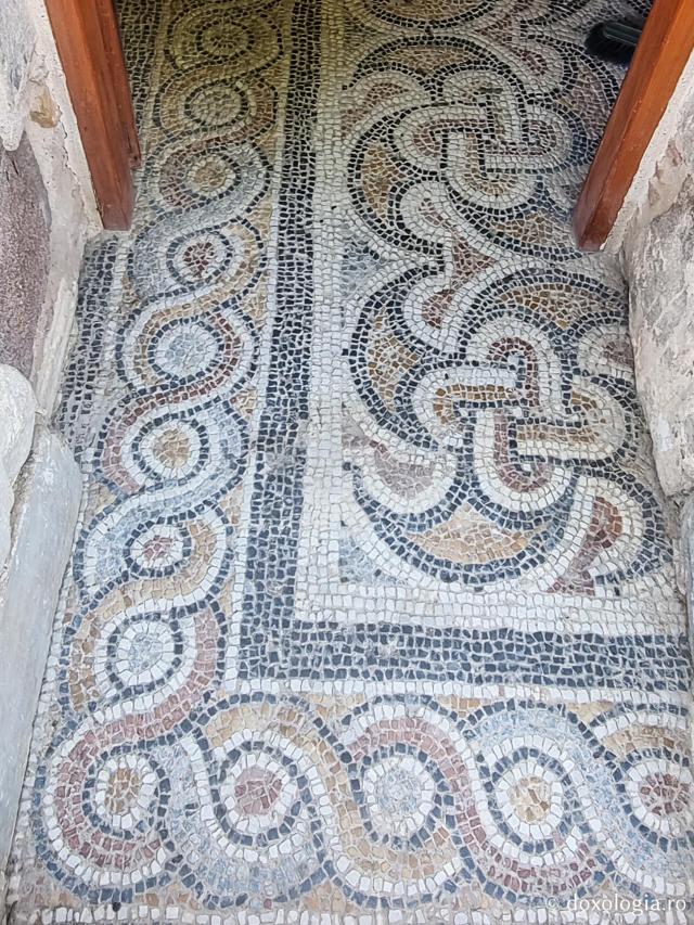 Biserica paleocreștină din Chios unde au fost înmormântați Sfântul Mucenic Isidor și Sfânta Muceniță Miropi / Foto: Magda Buftea Biserica paleocreștină din Chios unde au fost înmormântați Sfântul Mucenic Isidor și Sfânta Muceniță Miropi