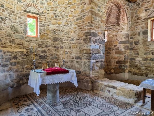 Biserica paleocreștină din Chios unde au fost înmormântați Sfântul Mucenic Isidor și Sfânta Muceniță Miropi / Foto: Magda Buftea Biserica paleocreștină din Chios unde au fost înmormântați Sfântul Mucenic Isidor și Sfânta Muceniță Miropi