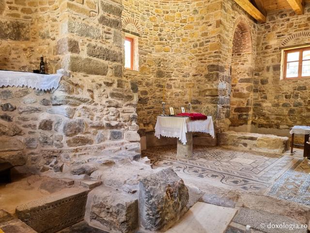Biserica paleocreștină din Chios unde au fost înmormântați Sfântul Mucenic Isidor și Sfânta Muceniță Miropi / Foto: Magda Buftea Biserica paleocreștină din Chios unde au fost înmormântați Sfântul Mucenic Isidor și Sfânta Muceniță Miropi