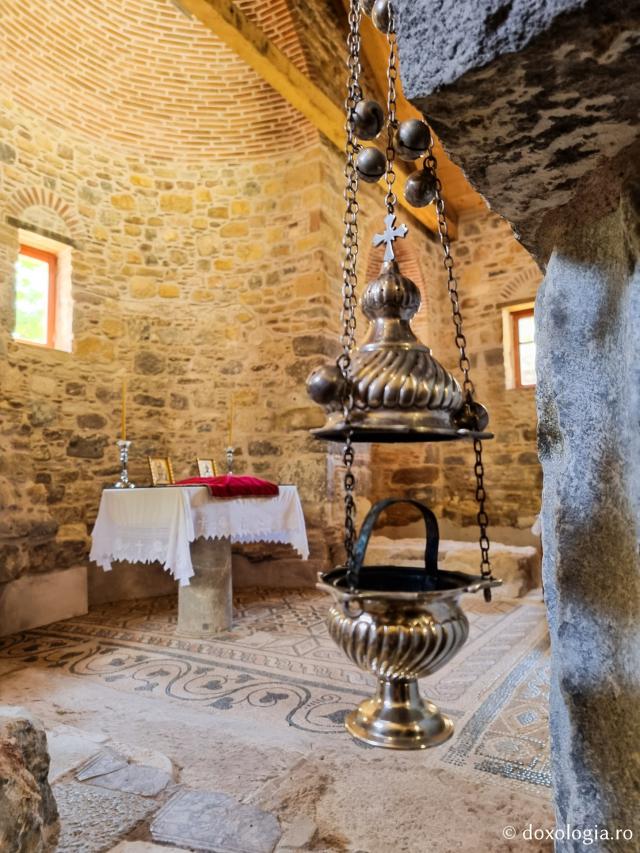 Biserica paleocreștină din Chios unde au fost înmormântați Sfântul Mucenic Isidor și Sfânta Muceniță Miropi / Foto: Magda Buftea Biserica paleocreștină din Chios unde au fost înmormântați Sfântul Mucenic Isidor și Sfânta Muceniță Miropi