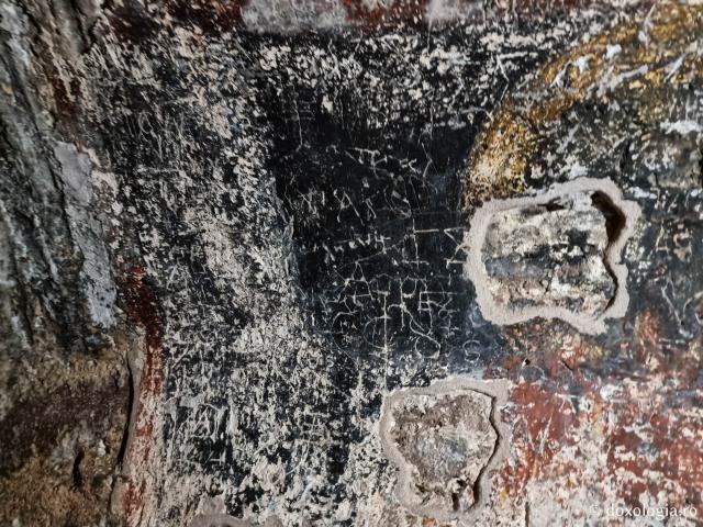 Cripta unde au fost înmormântați Sfinții Isidor și Miropi - Biserica paleocreștină din Chios unde au fost înmormântați Sfântul Mucenic Isidor și Sfânta Muceniță Miropi