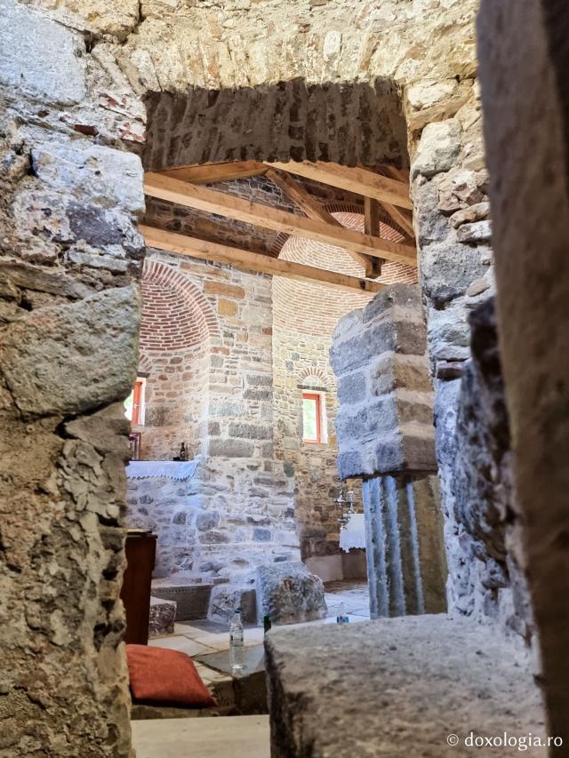 Biserica paleocreștină din Chios unde au fost înmormântați Sfântul Mucenic Isidor și Sfânta Muceniță Miropi