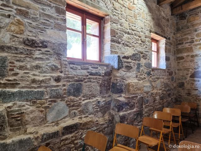 Biserica paleocreștină din Chios unde au fost înmormântați Sfântul Mucenic Isidor și Sfânta Muceniță Miropi / Foto: Magda Buftea Biserica paleocreștină din Chios unde au fost înmormântați Sfântul Mucenic Isidor și Sfânta Muceniță Miropi