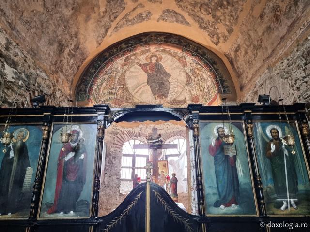 Biserica Osios David din Tesalonic – renumită pentru mozaicul din absida centrală ce reprezintă Vedenia lui Iezechiel / Foto: Magda Buftea Biserica Osios David din Tesalonic – renumită pentru mozaicul din absida centrală ce reprezintă Vedenia lui Iezechiel