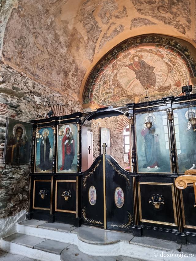 Biserica Osios David din Tesalonic – renumită pentru mozaicul din absida centrală ce reprezintă Vedenia lui Iezechiel / Foto: Magda Buftea Biserica Osios David din Tesalonic – renumită pentru mozaicul din absida centrală ce reprezintă Vedenia lui Iezechiel