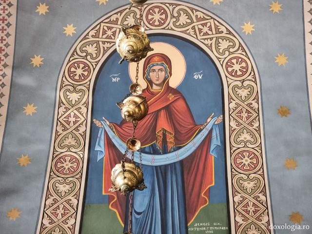 Maica Domnului - Mănăstirea „Sfânta Muceniță Marcela” din Volissos, Insula Chios