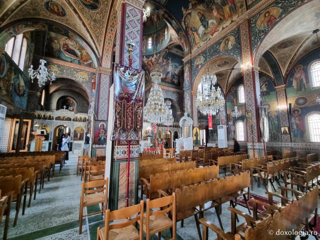 Biserica „Sfântul Ioan Teologul” din Chios