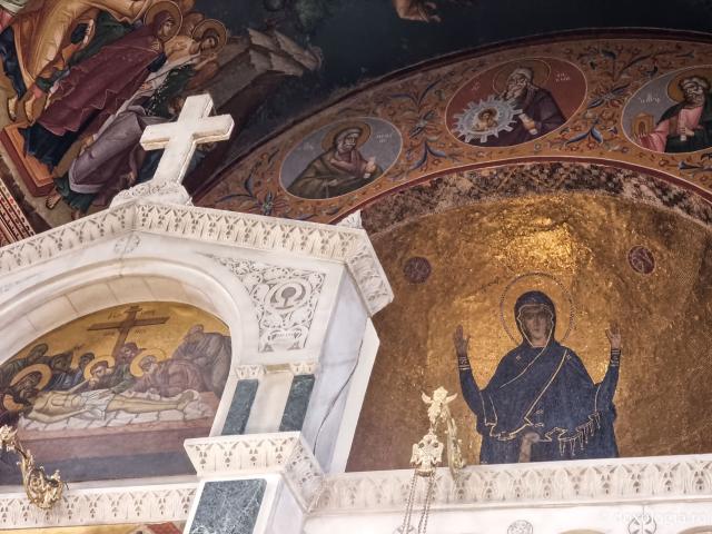 Biserica „Sfântul Ioan Teologul” din Chios