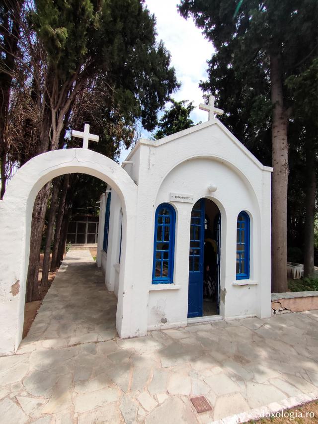 Biserica „Sfântul Pantelimon” din Vrontados, Insula Chios