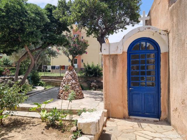 Biserica „Sfântul Pantelimon” din Vrontados, Insula Chios