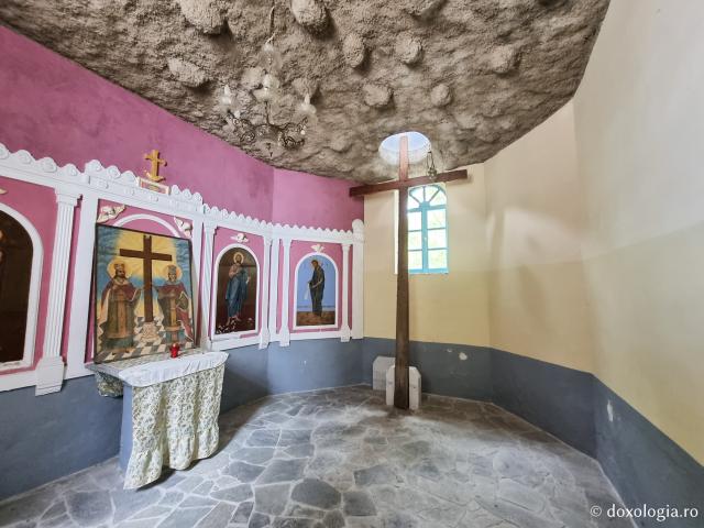 Biserica „Sfântul Pantelimon” din Vrontados, Insula Chios